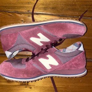 New Balance 420 / Like New